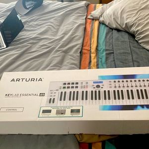 Arturia Keylab Essential 49 Universal MIDI Controller